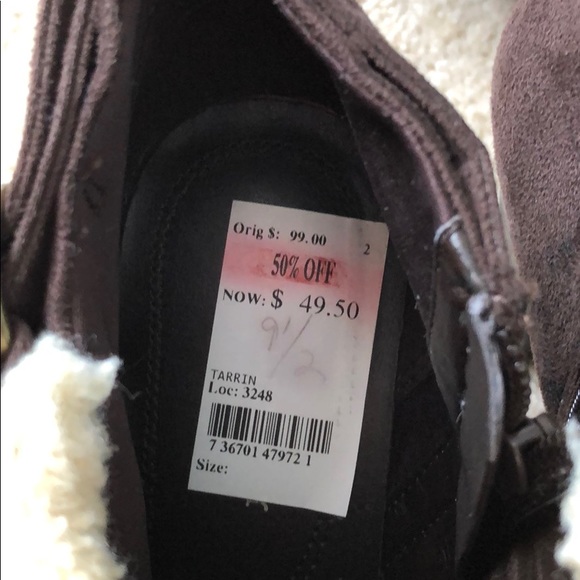 Naturalizer brand new 9-1/2 ankle boots - Picture 5 of 5